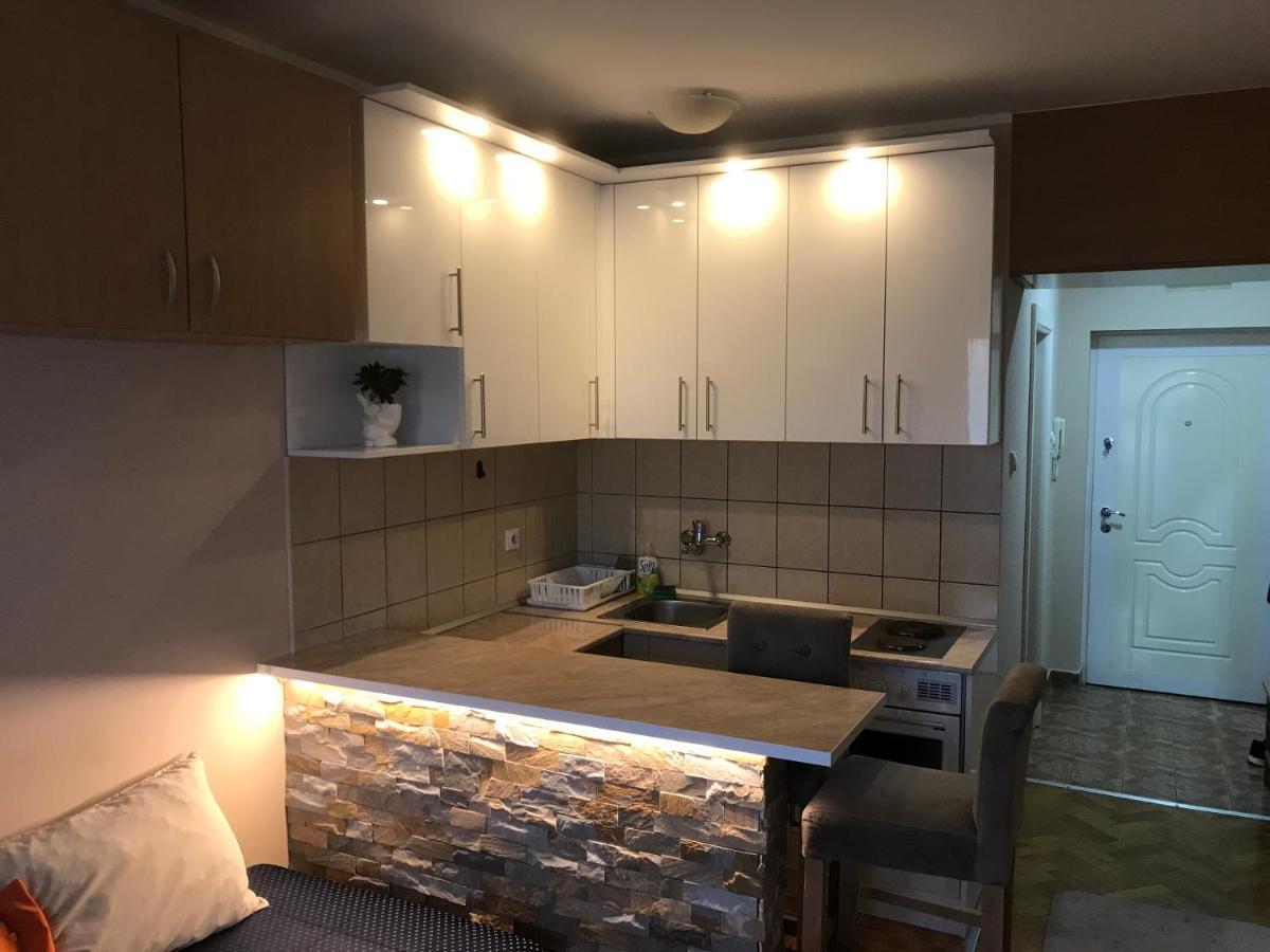 Studio Sajam Novi Sad Luaran gambar