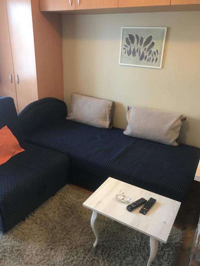 Studio Sajam Novi Sad Luaran gambar